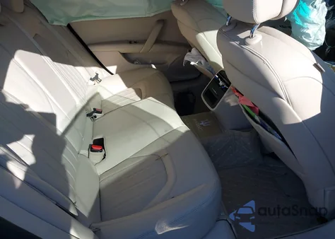 2014 Maserati Quattroporte S Q4 из США, поврежденный, VIN ZAM56RRA2E1110209